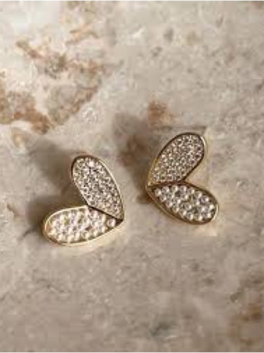 Chérie New York Gold Pearl & Crystal Heart Petal Stud Earrings
